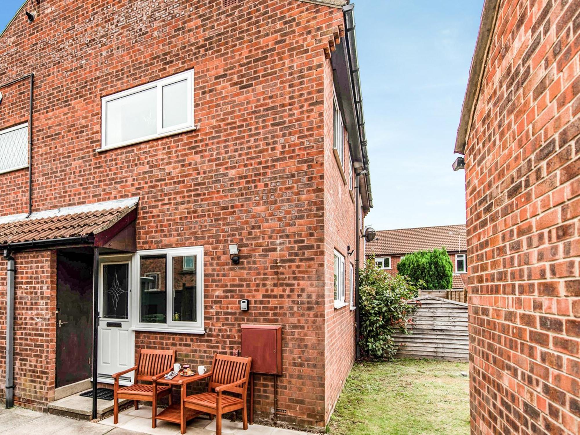 Ay Come Inn York Exterior photo